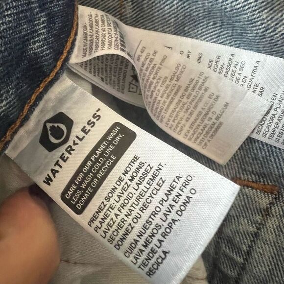 Levi's Men's Blue Five Pocket Distressed Denim Straight Leg Jeans Size 36X32 - Picture 10 of 15